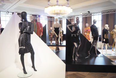 Just-take-a-look Berlin - Gianni Versace Retrospective_-7