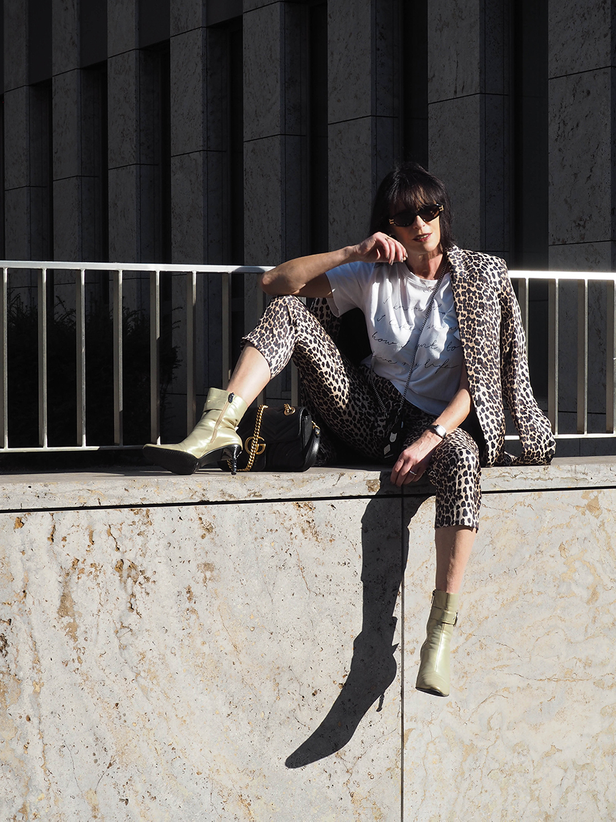 Just-take-a-look Berlin - Mädelstag mit Beauty und Fashion - Outfit Animal Print for Fall-13.1