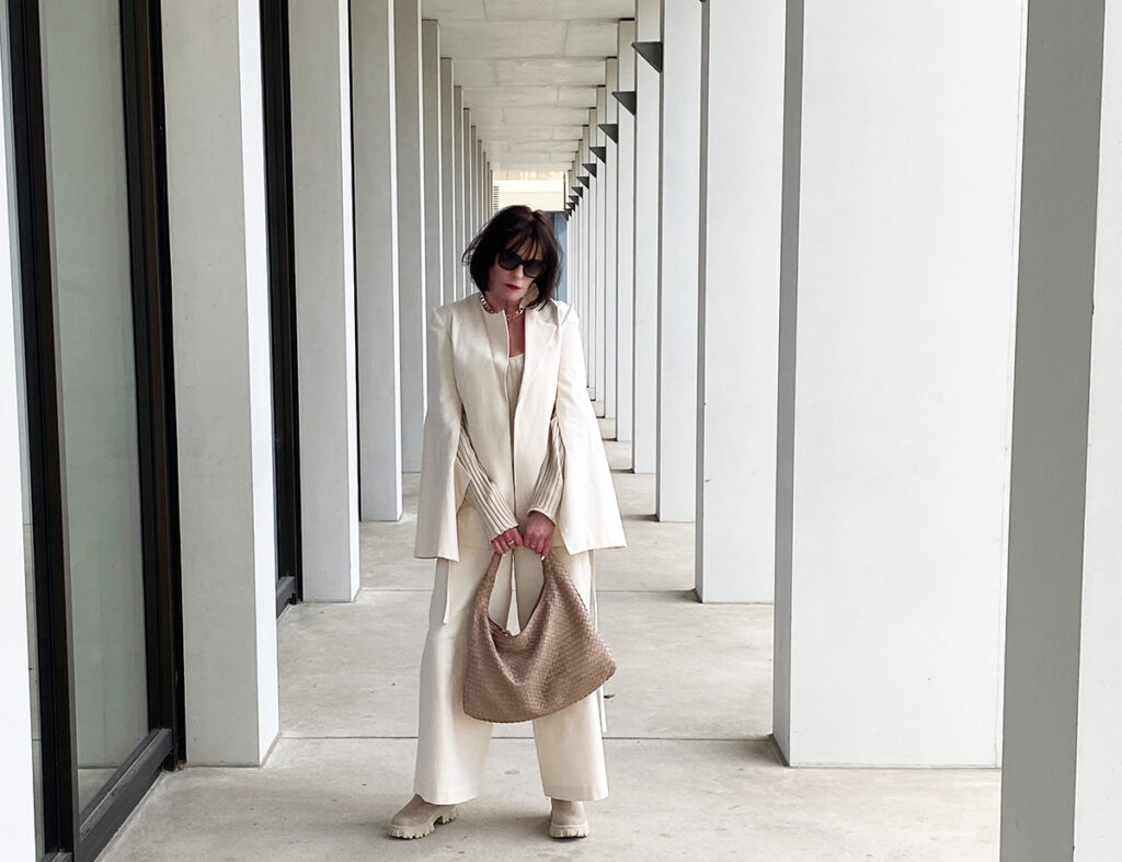 Just-take-a-look Berlin - Blogger - Anzug Natascha von Hirschhausen 55