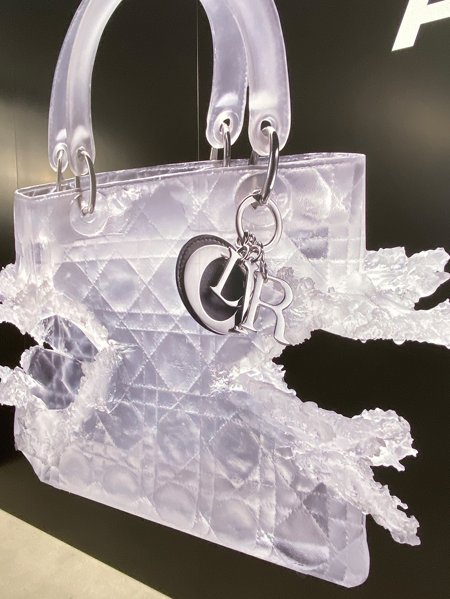 Just-take-a-look Berlin - Lady Dior 