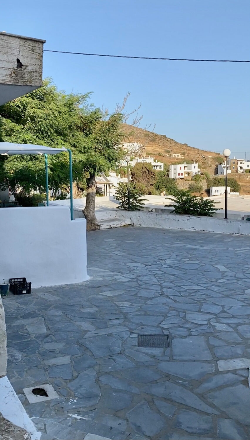 Just-take-a-look Berlin - Triantaros Tinos - Urlaub 2021 - 12