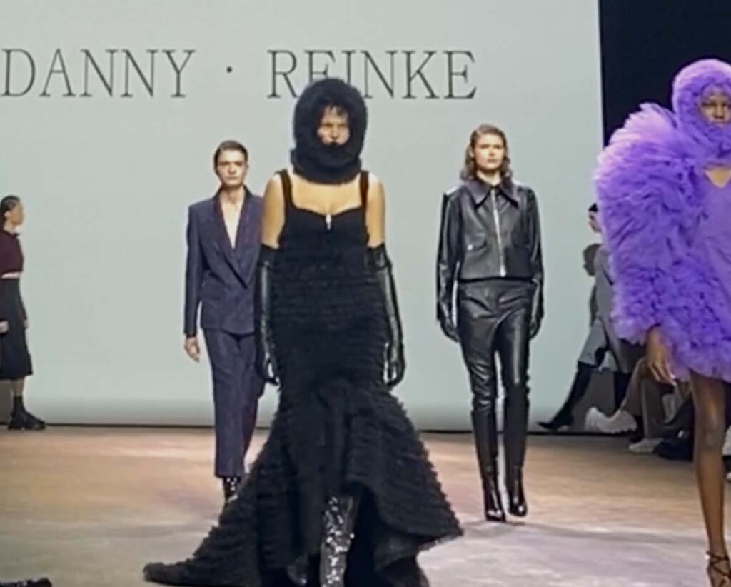 Just-take-a-look Berlin - Danny Reinke - Devil's Delight - Show 12