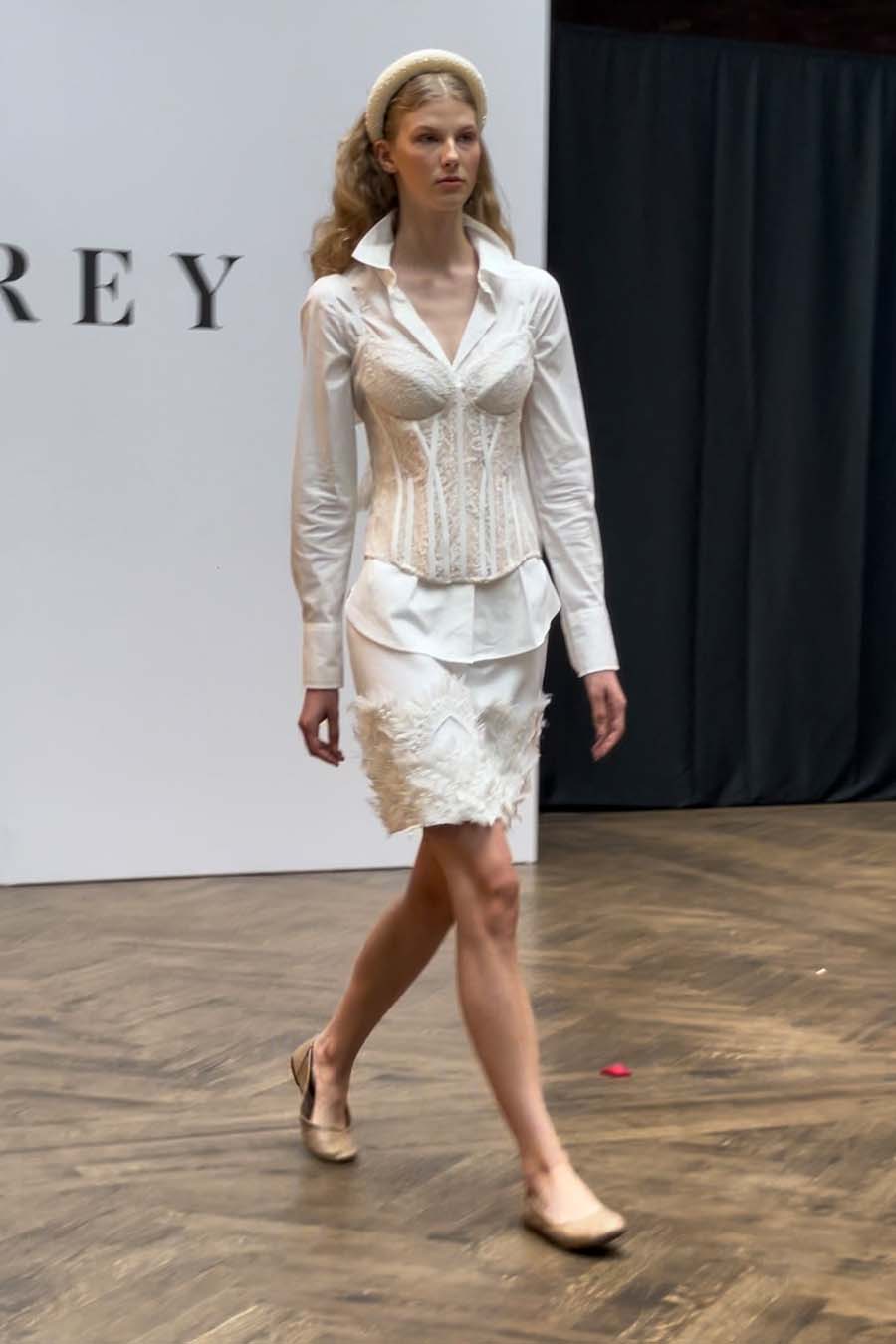 Spring:Summer 2025 TREY 9